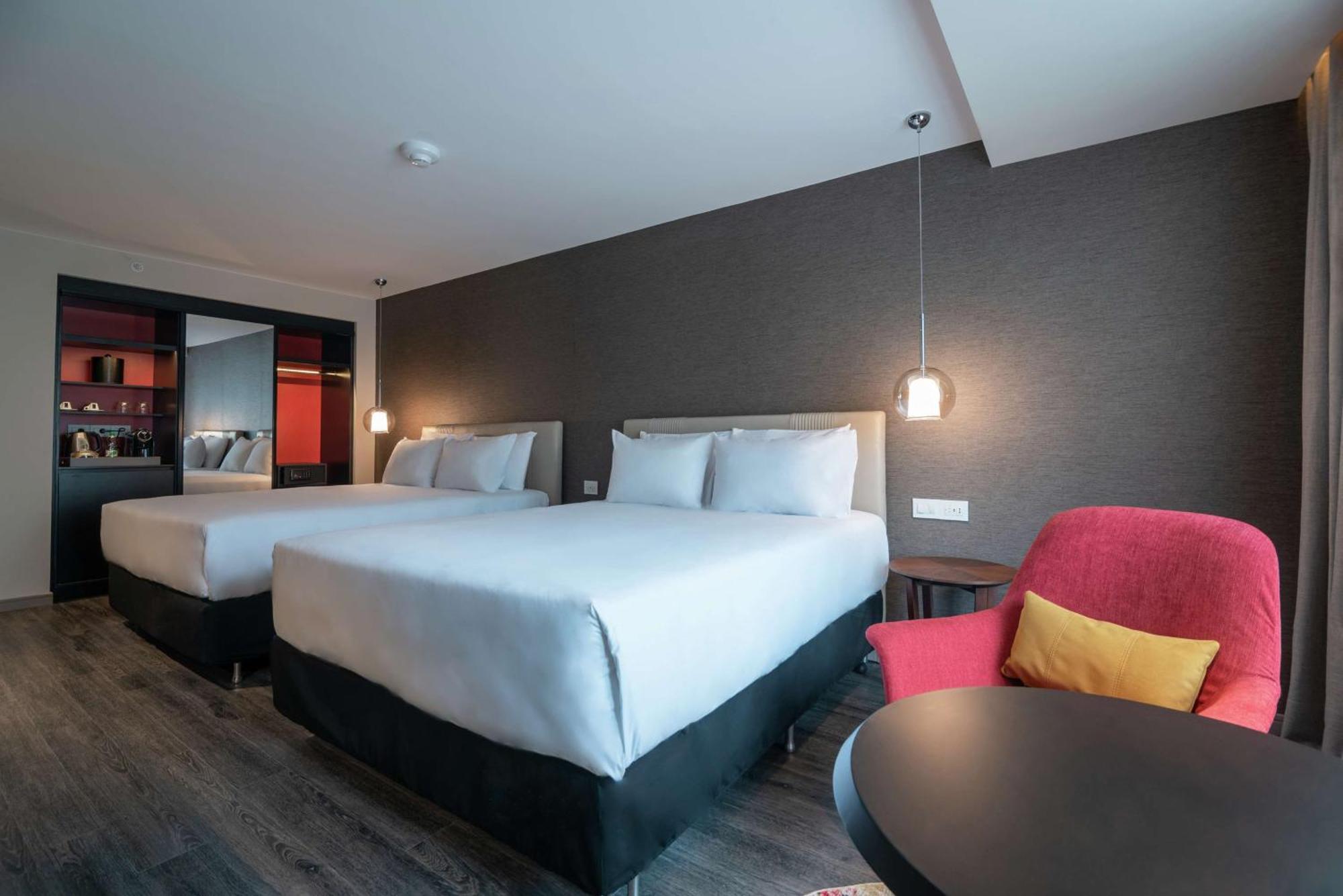 Soro Montevideo, Curio Collection By Hilton Hotel Exterior photo