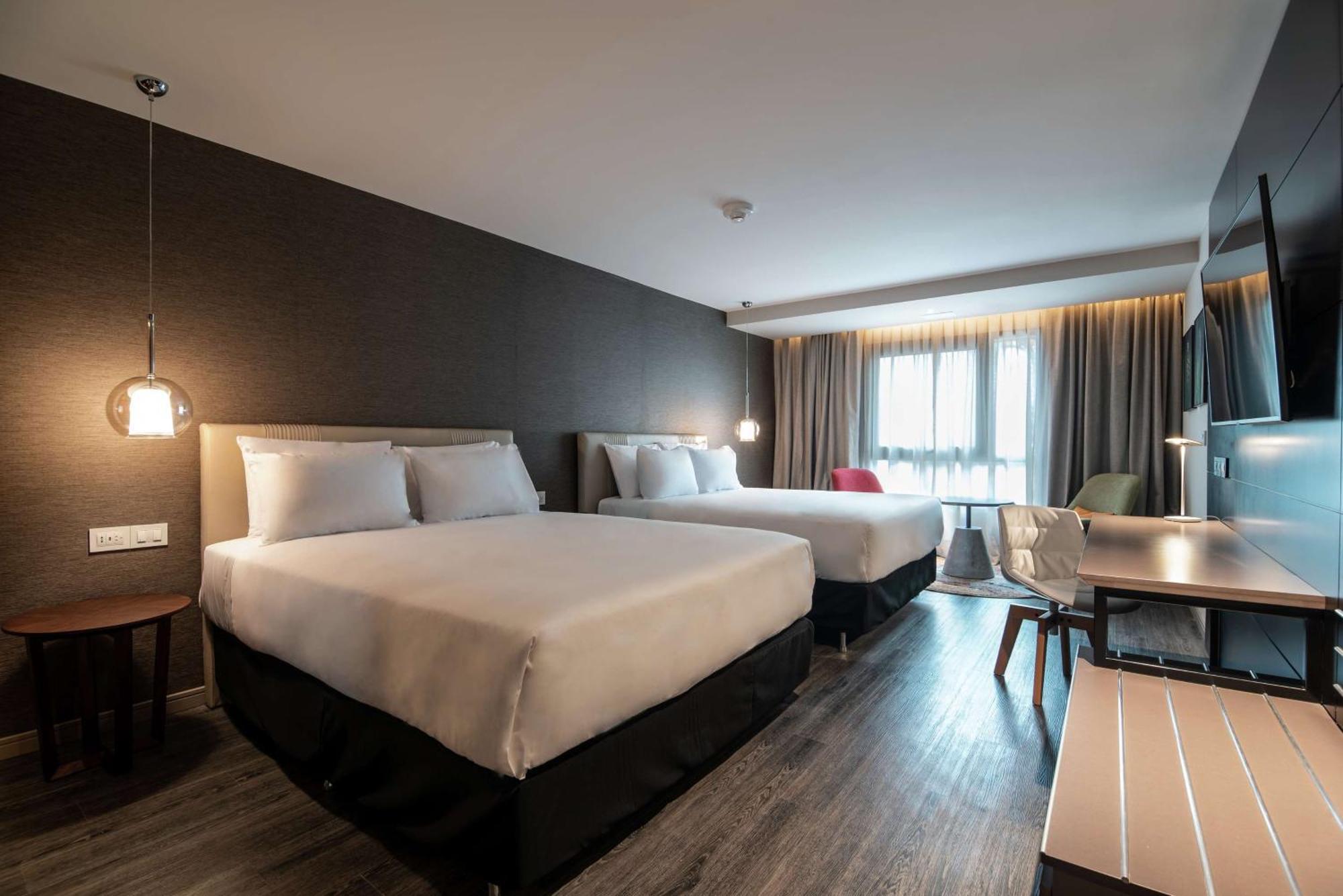 Soro Montevideo, Curio Collection By Hilton Hotel Exterior photo